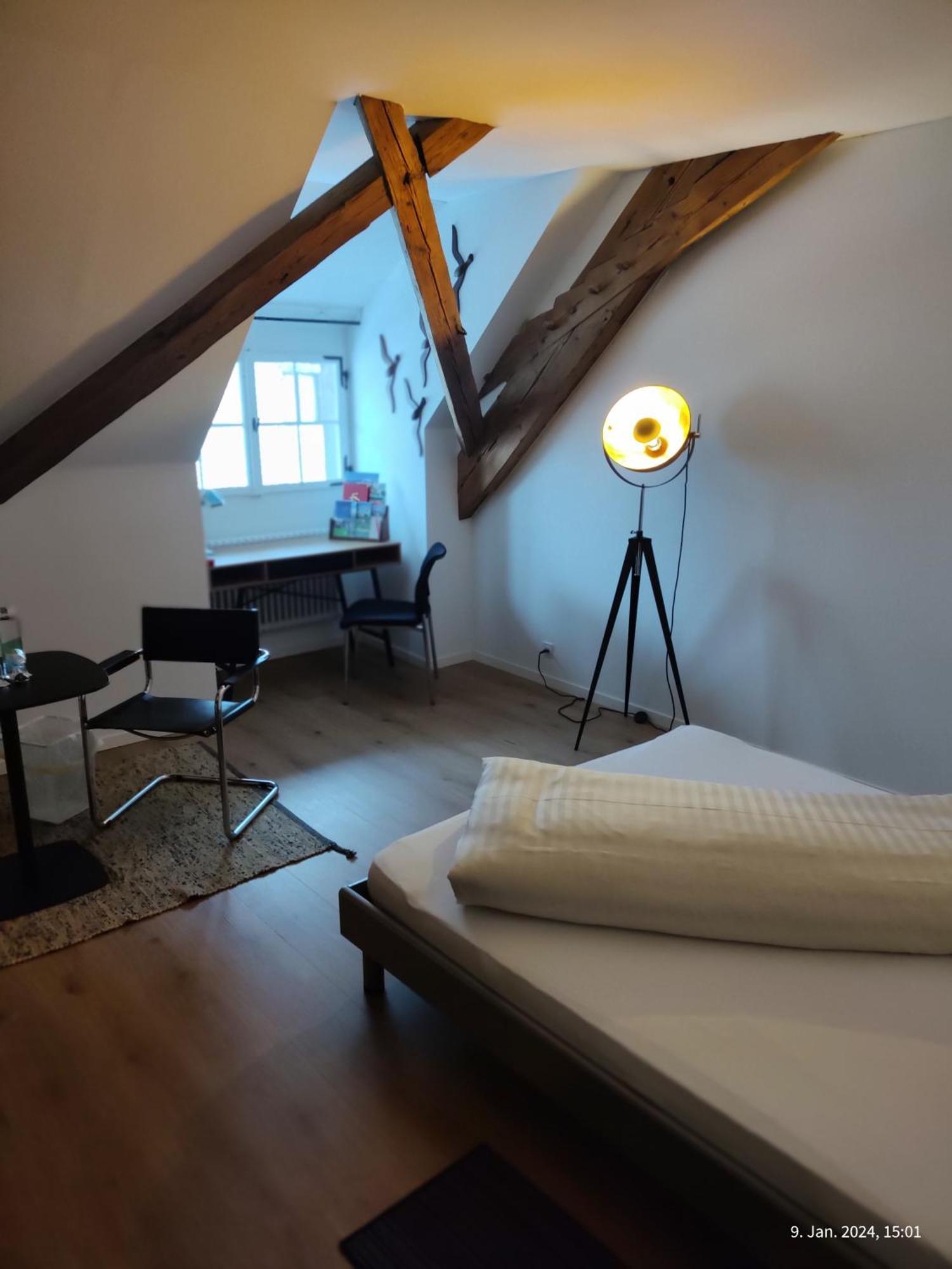 Gasthaus "Hotel Hirschen" Beromünster Екстериор снимка
