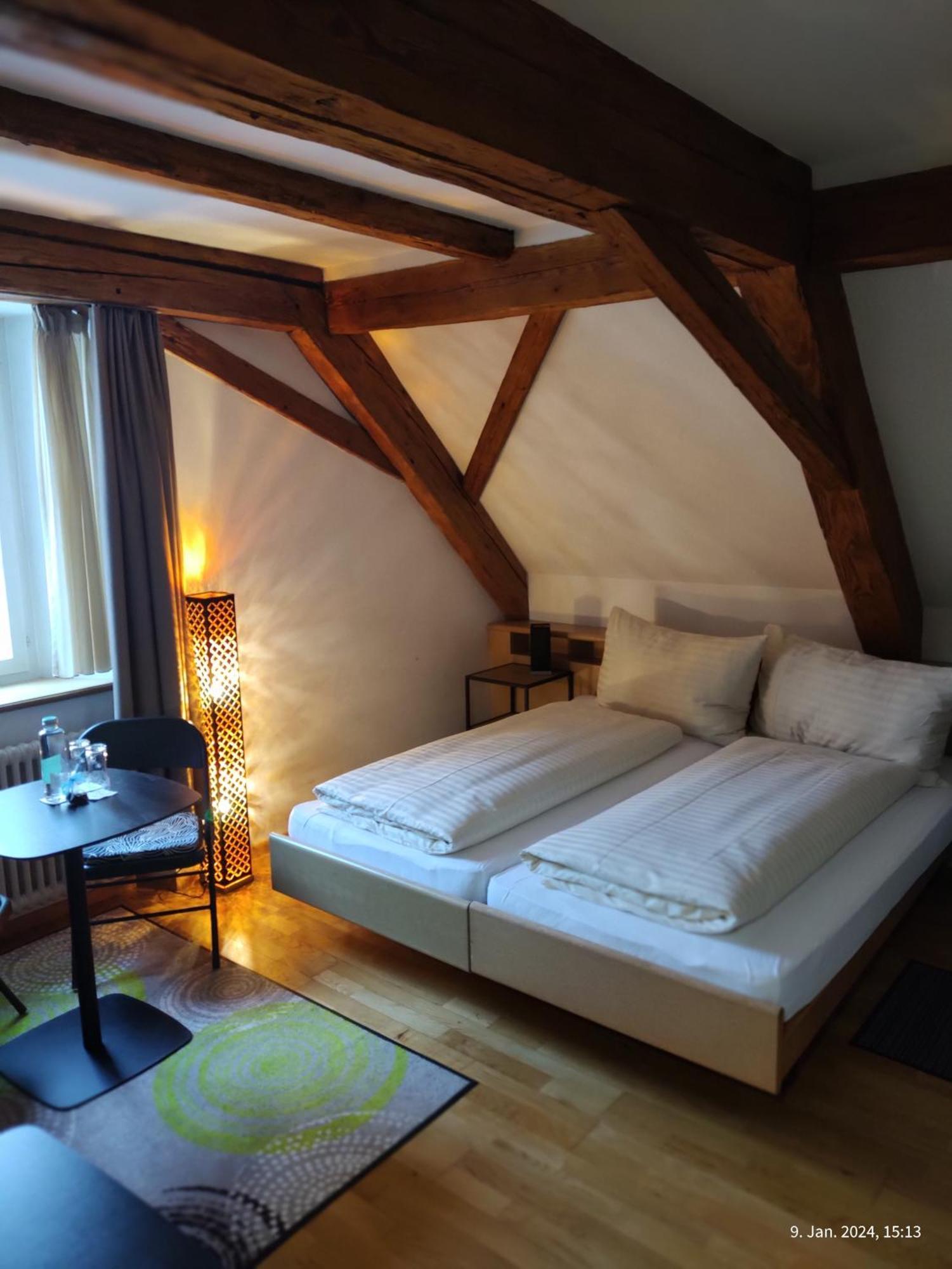 Gasthaus "Hotel Hirschen" Beromünster Екстериор снимка